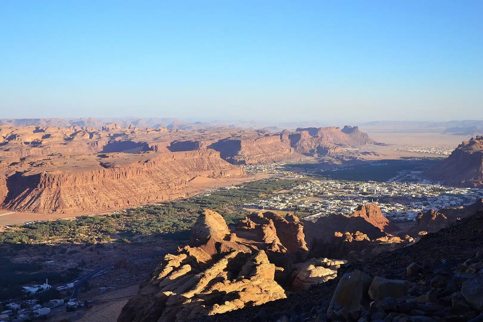 AlUla chauffeur service